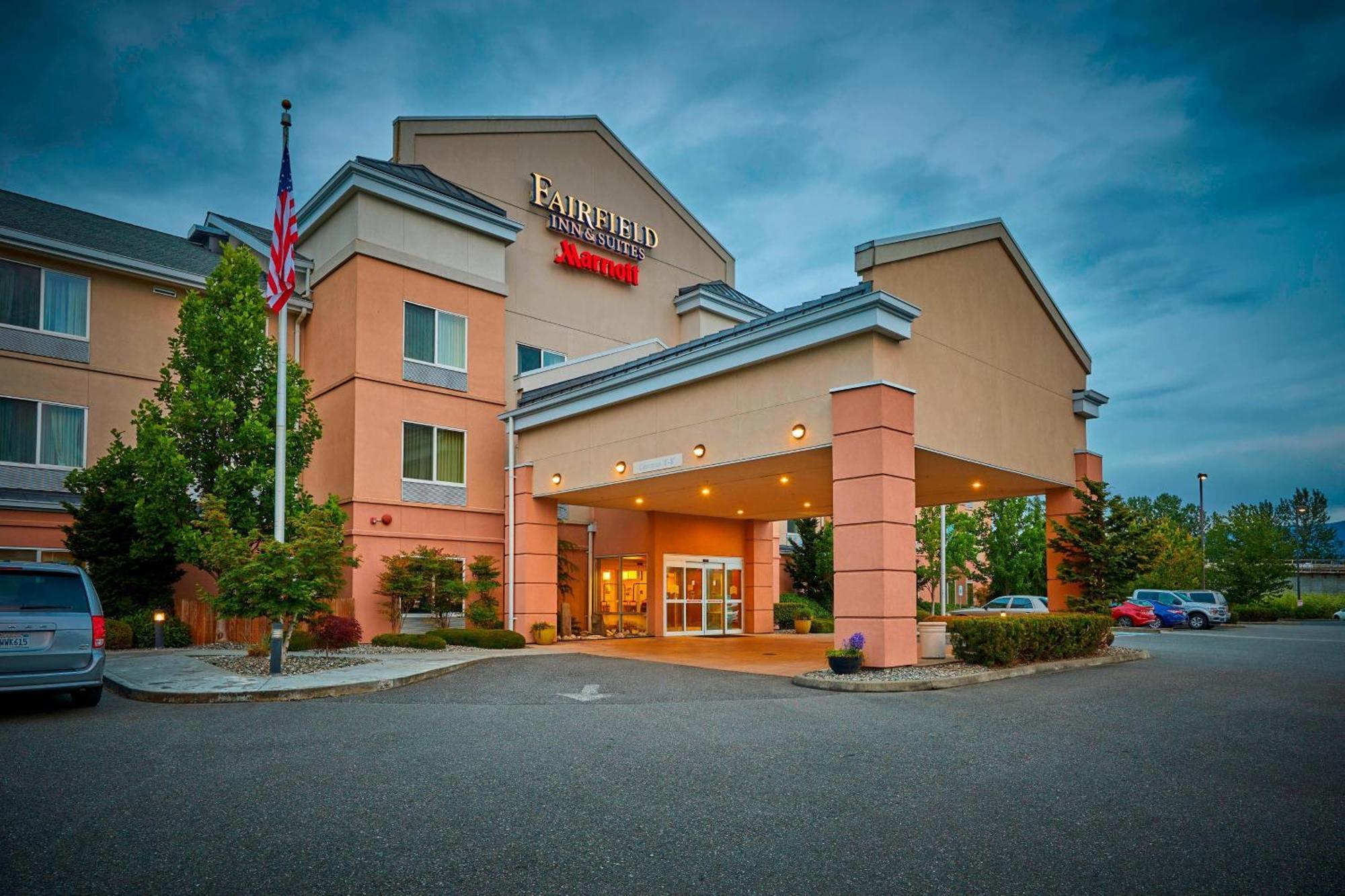 Fairfield Inn & Suites Burlington Extérieur photo