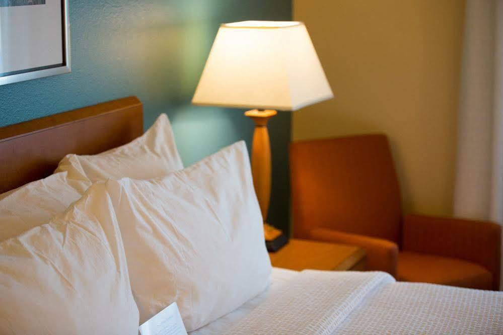 Fairfield Inn & Suites Burlington Extérieur photo