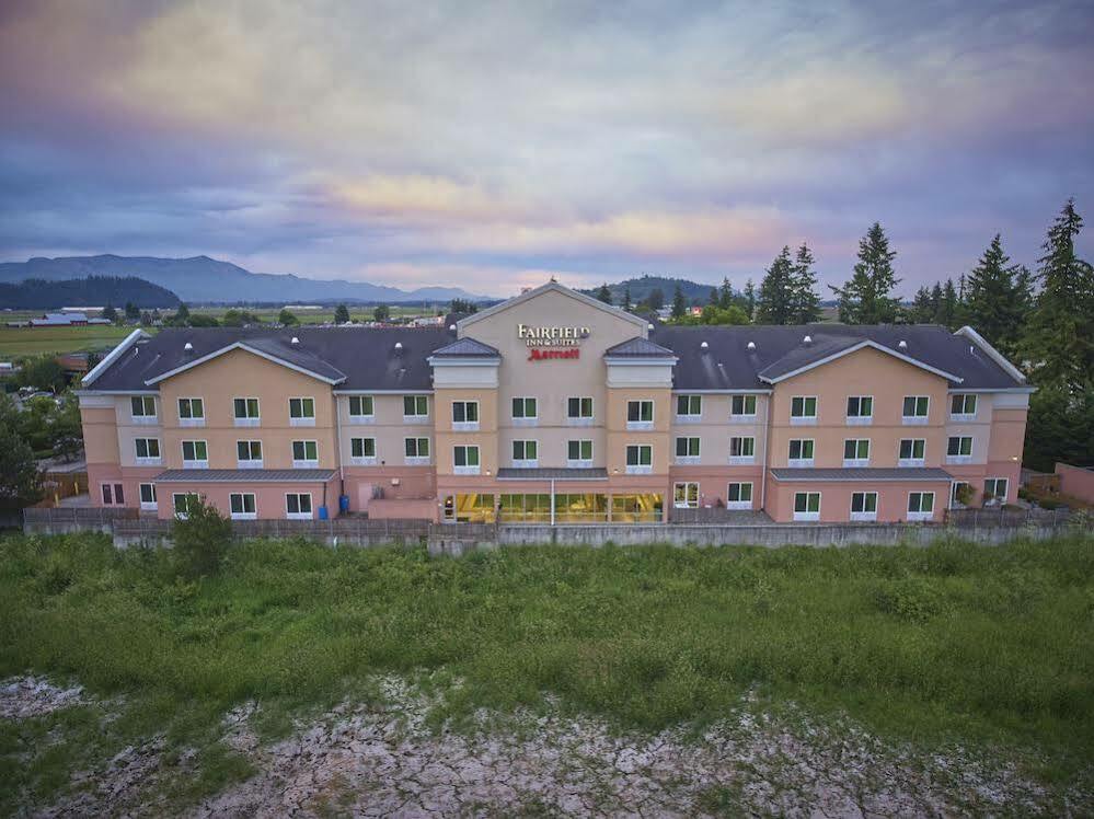 Fairfield Inn & Suites Burlington Extérieur photo